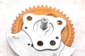 Yamaha - 86 Yamaha Moto-4 225 2x4 Oil Pump Housing Cover YFM225S - Image 3