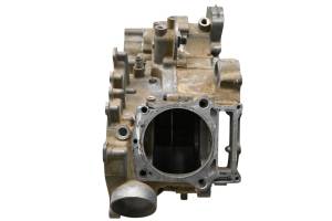 Yamaha - 02 Yamaha Grizzly 660 4x4 Crankcase Center Crank Case YFM660F - Image 3