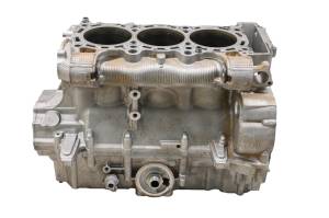 Yamaha - 19 Yamaha YXZ1000R SS Crankcase Center Crank Case & Cylinders - Image 3