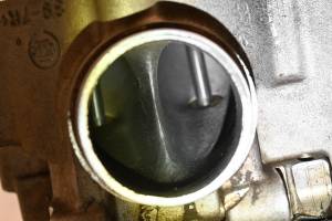 Polaris - 08 Polaris Outlaw 450 S Cylinder Head - Image 10