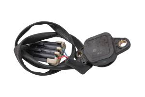 22 Indian FTR1200S Speed Sensor Front Wheel Abs - Image 3