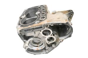 Polaris - 04 Polaris Sportsman 600 4x4 Crankcase Center Crank Case - Image 3