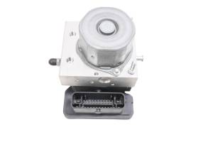 Polaris - 23 Polaris Slingshot SL Manual Abs Brake Control Unit Ecu - Image 4