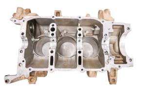 Yamaha - 18 Yamaha YXZ1000R EPS SS Crankcase Center Crank Case & Cylinders - Image 8