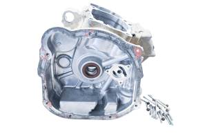 10 Polaris Sportsman 550 XP 4x4 Crankcase Center Crank Case