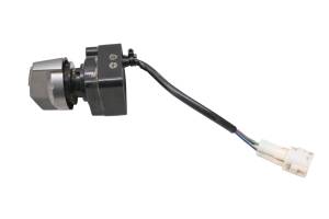 18 Yamaha YXZ1000R EPS SS 4Wd Demand Switch