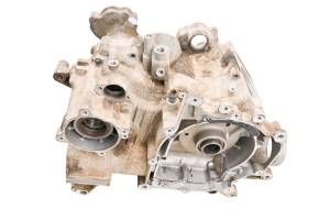 Yamaha - 05 Yamaha Rhino 660 4x4 Crankcase Center Crank Case YXR660F - Image 1