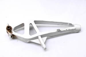 15 Yamaha SR Viper LTX SE Front Left Spindle Knuckle 137"