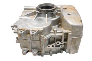 Polaris - 14 Polaris Ranger Crew 570 4x4 Crankcase Center Crank Case - Image 4