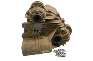 14 Polaris Ranger Crew 570 4x4 Transmission Gear Case Housing