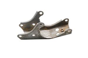 03 Yamaha TTR225 Engine Motor Stay Bracket Mount