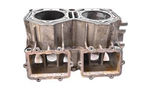 18 Ski-Doo Summit SP 850 E-Tec Cylinder 154" For Parts