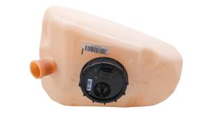 Sea-Doo - 19 Sea-Doo Spark 3-Up 900 ACE Gas Tank & Fuel Pump - Image 4