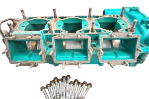 Kawasaki - 98 Kawasaki 1100 ZXI Crankcase Center Crank Case JH1100 - Image 2