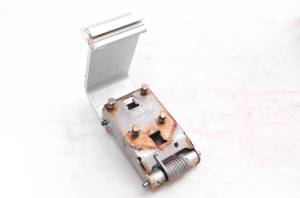 09 Yamaha Waverunner VX1100 Hood Hatch Latch