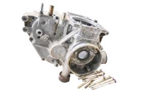 04 Polaris ATP 500 4x4 Crankcase Center Crank Case