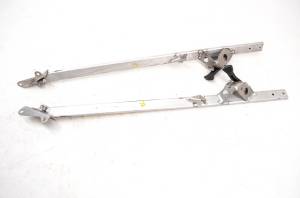 05 Ski-Doo GSX 600 HO SDI Frame Members Brackets Mounts Left & Right 121"