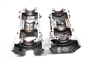 Polaris - 87 Polaris Indy 400 Crankcase Center Crank Case 121" - Image 8