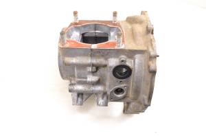 Polaris - 98 Polaris Xplorer 300 4x4 Crankcase Center Crank Case - Image 1