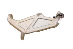 13 Ski-Doo Grand Touring 1200 Front Right Spindle Knuckle