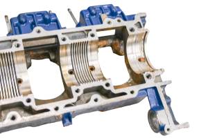 Polaris - 97 Polaris SLT 780 Crankcase Center Crank Case - Image 6