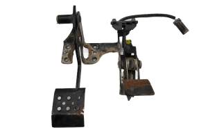 13 Polaris RZR 800 S EFI Throttle & Brake Pedal Brackets Mounts