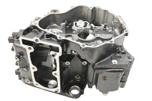 Kawasaki - 20 Kawasaki Versys-X 300 Crankcase Center Crank Case KLE300BLFA - Image 5