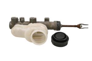 Polaris - 22 Polaris PRO XD Mid-Size Brake Master Cylinder - Image 3
