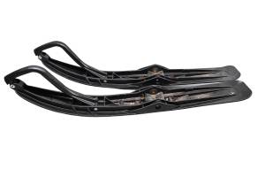 13 Ski-Doo GT Sport 600 Ace Front Skis Left & Right 137"