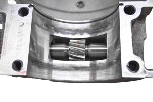 Polaris - 18 Polaris 800 Axys SKS Crankcase Center Crank Case 146" - Image 8