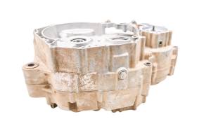 Polaris - 05 Polaris Predator 500 Crankcase Center Crank Case - Image 6