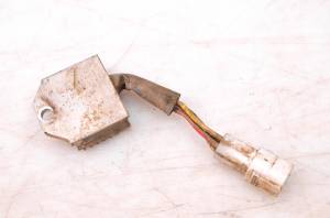 Yamaha - 01 Yamaha Badger 80 2x4 Regulator Rectifier YFM80N - Image 2