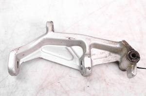 Ski-Doo - 08 Ski-Doo MXZ X 800R SDI P-Tek Front Right Spindle Knuckle 120" - Image 3