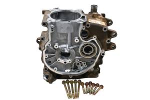 16 Polaris Sportsman 570 4x4 Crankcase Center Crank Case