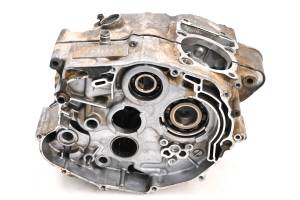 95 Yamaha Timberwolf 250 2x4 Crankcase Center Crank Case YFB250