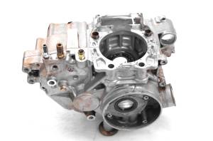 07 Polaris Sportsman 450 4x4 Crankcase Center Crank Case