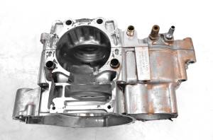 Polaris - 07 Polaris Sportsman 450 4x4 Crankcase Center Crank Case - Image 3