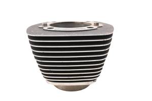 Harley Davidson - 05 Harley Davidson FLSTN Softail Rear Cylinder For Parts - Image 2