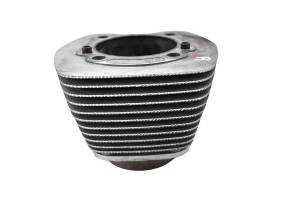 04 Harley-Davidson Electra Glide Sreamin Eagle Rear Cylinder - Image 4