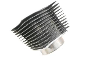 20 Harley-Davidson Street Bob FXBB Rear Cylinder - Image 3