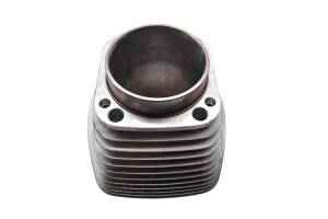 02 Harley-Davidson Electra Glide EFI FLHTI Rear Cylinder - Image 5