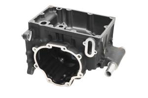 18 Harley-Davidson Street Bob Transfer Gear Case FXBB107 - Image 4