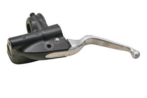 18 Harley-Davidson Street Bob Front Hand Brake Lever & Master Cylinder FXBB107 - Image 2