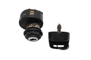 Can-Am - 06 Can-Am Outlander 400 XT MAX Key Switch - Image 2