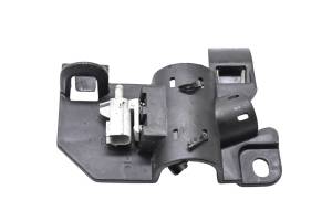 16 Harley Davidson FLHX Street Glide Steering Head Wire Caddy Cover