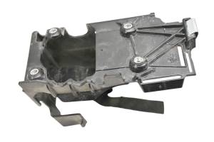 20 Harley-Davidson Street Bob FXBB Battery Box Tray Holder - Image 3