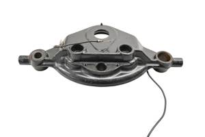 04 Harley-Davidson Electra Glide FLHTCSE Upper Steering Bracket - Image 2