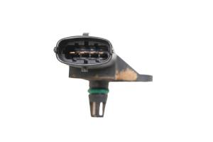 Can-Am - 15 Can-Am Commander 800 Air Pressure Sensor - Image 3