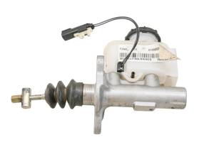 Can-Am - 22 Can-Am Ryker Rally 900 Front Brake Master Cylinder - Image 3
