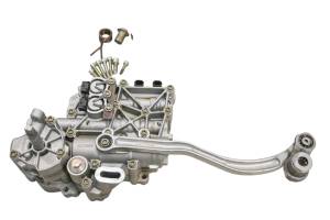 19 Can-Am Spyder F3 SE6 Hydraulic Clutch Housing Shift Control Unit